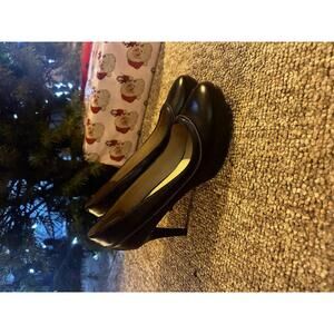 Nine West Black Leather Women's Pumps Heels